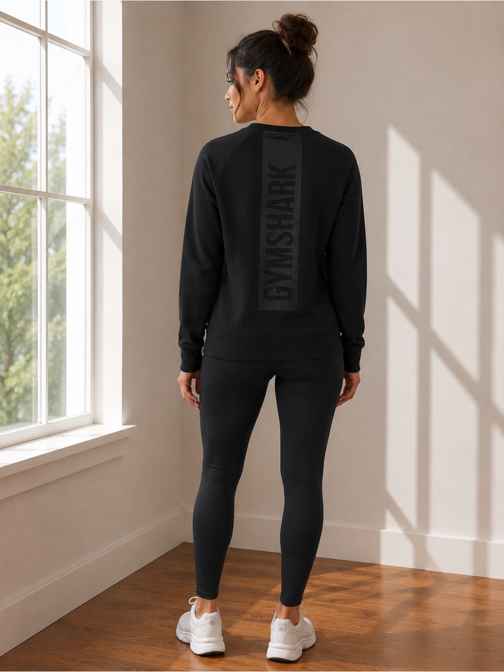 Gymshark Crest Black Crewneck Sweatshirt XS Small